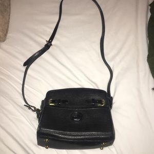 Dooney & bourke purse
